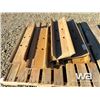 Image 4 : (6) UNUSED TRACK PADS TO FIT D8K OR D8H