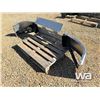 Image 3 : KENWORTH C660 BUMPER