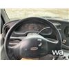 Image 10 : 2001 FORD E350 CARGO VAN