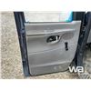 Image 12 : 2001 FORD E350 CARGO VAN