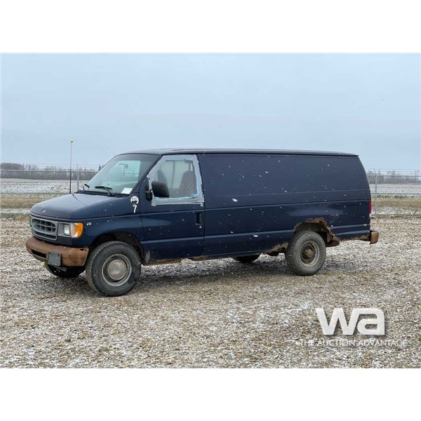 2001 FORD E350 CARGO VAN
