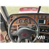 Image 10 : 2010 PETERBILT 388 T/A SLEEPER TRUCK TRACTOR