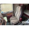 Image 7 : 2009 PETERBILT 388 T/A SLEEPER TRUCK TRACTOR