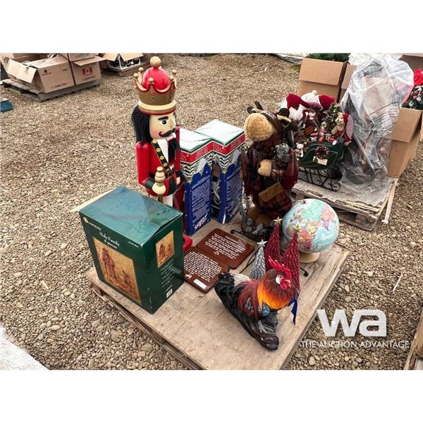CHRISTMAS MOOSE, NUTCRACKER, HOLY FAMILY, GLOBE