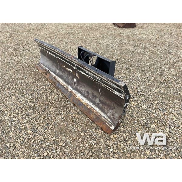 JOHN DEERE BL9 9 FT HYD ANGLE SNOW BLADE