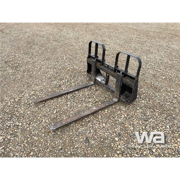 HLA SKID STEER 48" PALLET FORKS