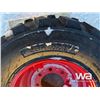 Image 5 : (4) (UNUSED) GRIZZLY 12-16.5 SKIDSTEER TIRES & RIM
