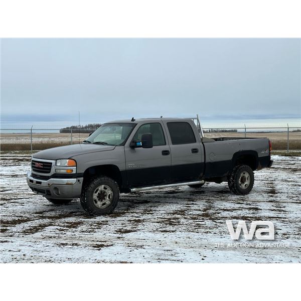 2006 GMC SIERRA 3500 SLT CREW CAB PICKUP