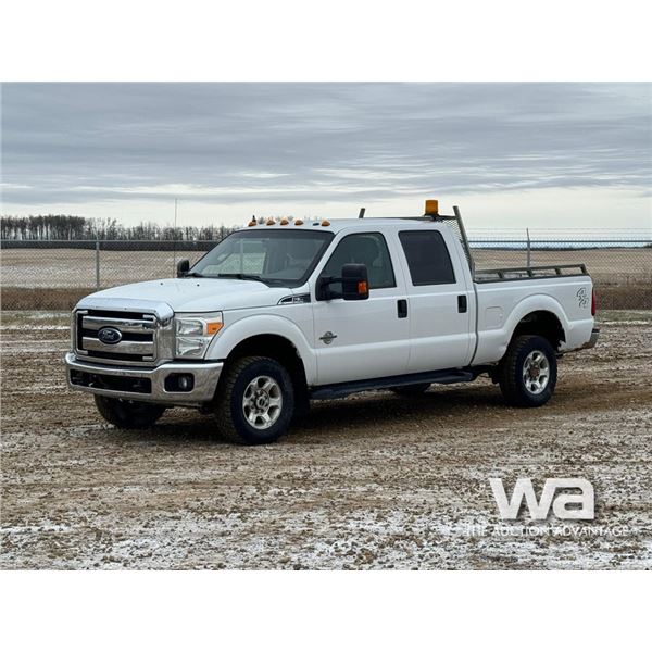 2013 FORD F350 XLT CREW CAB PICKUP