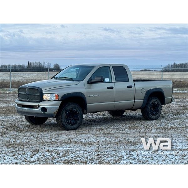 2004 DODGE RAM 1500 EXTENDED CAB PICKUP
