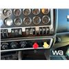 Image 20 : 2012 KENWORTH T800 TRI DRIVE SLEEPER WINCH TRUCK
