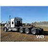 Image 4 : 2012 KENWORTH T800 TRI DRIVE SLEEPER WINCH TRUCK
