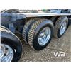 Image 55 : 2012 KENWORTH T800 TRI DRIVE SLEEPER WINCH TRUCK