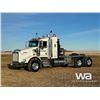 Image 1 : 2007 KENWORTH T800B T/A SLEEPER WINCH TRACTOR