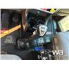 Image 20 : 2007 KENWORTH T800B T/A SLEEPER WINCH TRACTOR