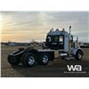 Image 3 : 2007 KENWORTH T800B T/A SLEEPER WINCH TRACTOR