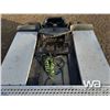 Image 56 : 2007 KENWORTH T800B T/A SLEEPER WINCH TRACTOR