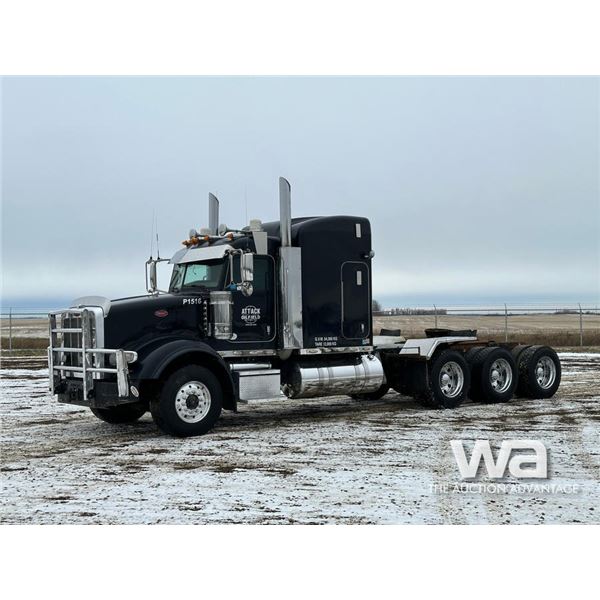 2016 PETERBILT 367 TRI DRIVE SLEEPER TRUCK TRACTOR