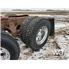 Image 44 : 2013 KENWORTH T800 TRI DRIVE SLEEPER TRUCK TRACTOR