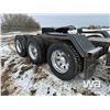 Image 54 : 2013 KENWORTH T800 TRI DRIVE SLEEPER TRUCK TRACTOR