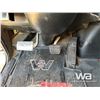 Image 18 : 2014 WESTERN STAR 4900SA TRI DRIVE TRUCK TRACTOR
