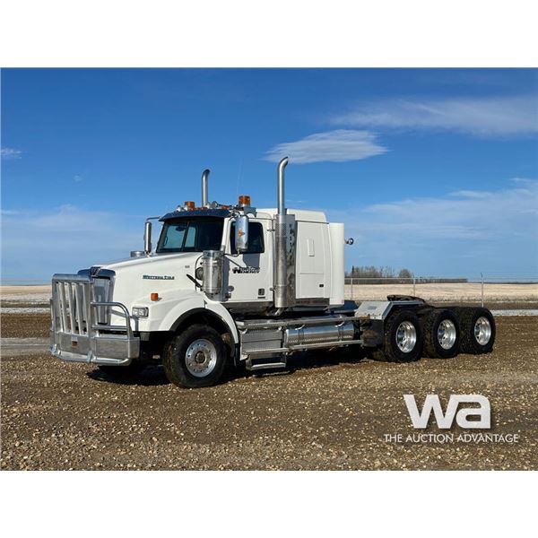 2014 WESTERN STAR 4900SA TRI DRIVE TRUCK TRACTOR