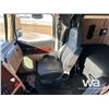 Image 8 : 2014 WESTERN STAR 4900SA TRI DRIVE TRUCK TRACTOR