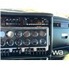 Image 19 : 2022 KENWORTH T800 TRI DRIVE CAB & CHASSIS