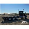 Image 3 : 2022 KENWORTH T800 TRI DRIVE CAB & CHASSIS