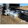 Image 65 : 2022 KENWORTH T800 TRI DRIVE CAB & CHASSIS