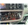 Image 19 : 2021 PETERBILT 367 TRI DRIVE CAB & CHASSIS