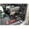 Image 22 : 2021 PETERBILT 367 TRI DRIVE CAB & CHASSIS