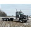 Image 2 : 2021 PETERBILT 367 TRI DRIVE CAB & CHASSIS