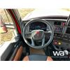 Image 15 : 2025 KENWORTH W990 T/A SLEEPER TRUCK TRACTOR