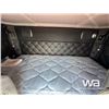 Image 29 : 2025 KENWORTH W990 T/A SLEEPER TRUCK TRACTOR