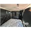 Image 31 : 2025 KENWORTH W990 T/A SLEEPER TRUCK TRACTOR