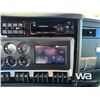 Image 22 : 2024 KENWORTH W900 T/A SLEEPER TRUCK TRACTOR