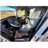 Image 9 : 2025 KENWORTH T880 T/A DAY CAB TRUCK TRACTOR
