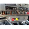 Image 21 : 2023 KENWORTH T880 T/A SLEEPER TRUCK TRACTOR