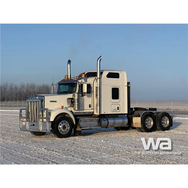 2022 KENWORTH W900B T/A SLEEPER TRUCK TRACTOR
