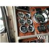 Image 15 : 2005 KENWORTH T800 T/A SLEEPER TRUCK TRACTOR