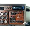 Image 20 : 2005 KENWORTH T800 T/A SLEEPER TRUCK TRACTOR