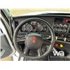 Image 11 : 2020 KENWORTH T880 T/A DUMP TRUCK
