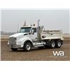 Image 1 : 2020 KENWORTH T880 T/A DUMP TRUCK
