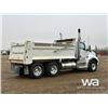 Image 3 : 2020 KENWORTH T880 T/A DUMP TRUCK