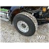 Image 37 : 2006 WESTERN STAR 4900SA TRI DRIVE TANK TRUCK
