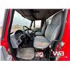 Image 7 : 2004 INTERNATIONAL 7300 S/A STEAM TRUCK