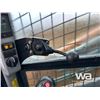 Image 9 : 2018 CASE TV380 2-SPEED COMPACT TRACK LOADER