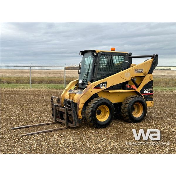 2004 CATERPILLAR 262B SKID STEER LOADER