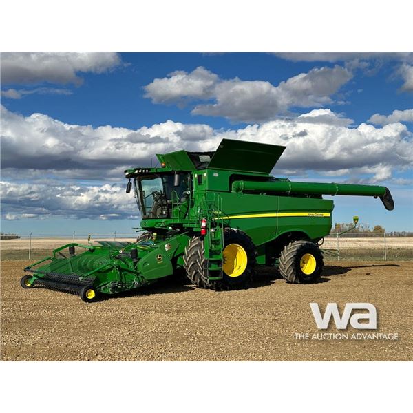 2017 JOHN DEERE S680 COMBINE